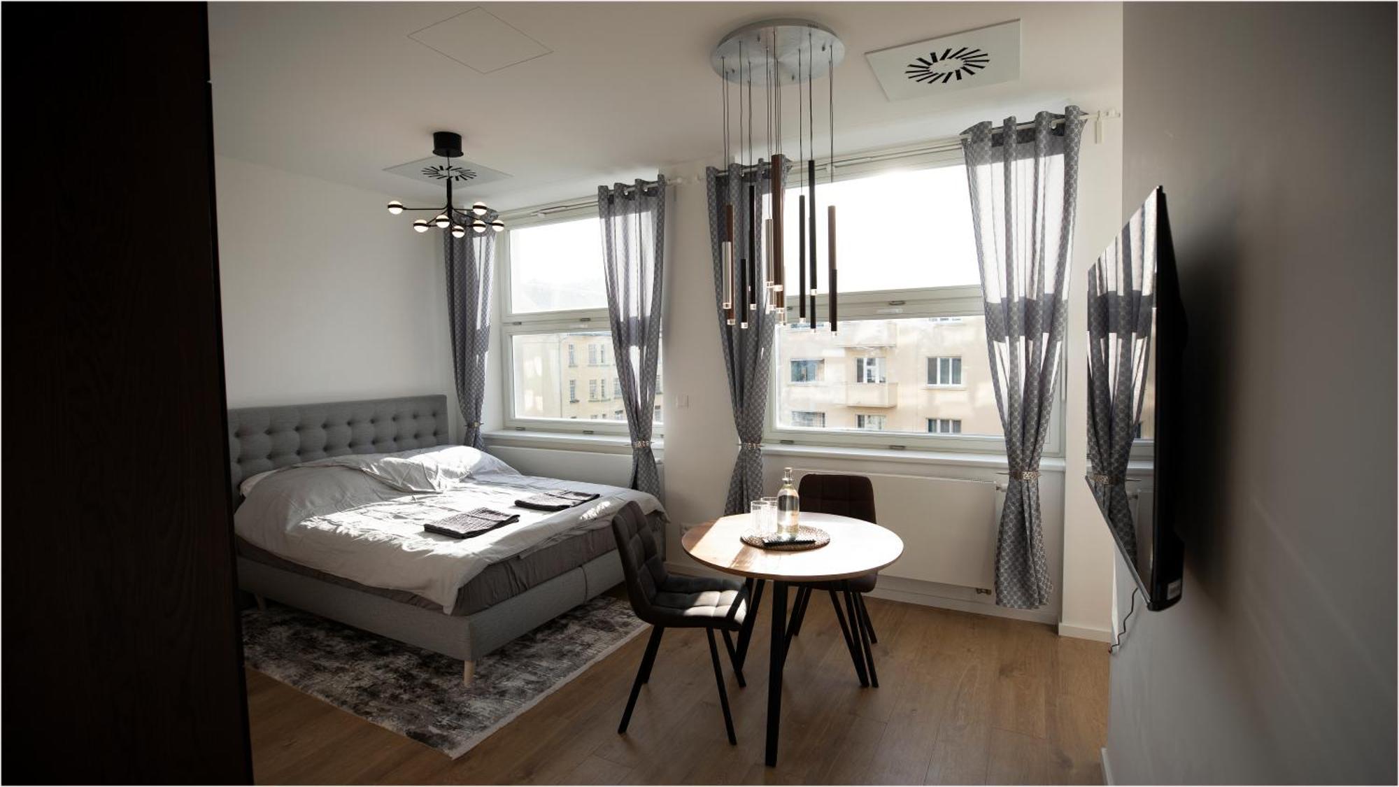 Luxury Apartment In City Centrum By Ota Group Pozsony Kültér fotó
